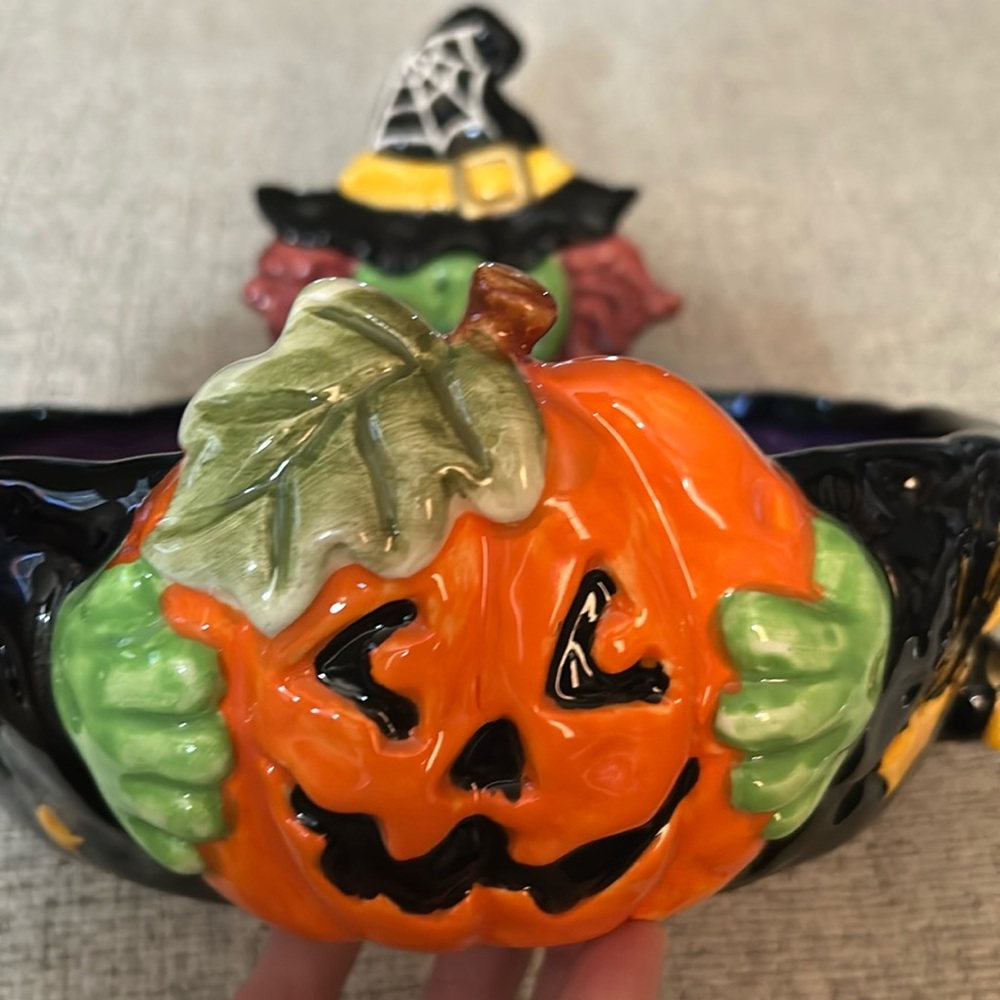Halloween Witch and Pumpkin Bowl - Picture 2 of 8